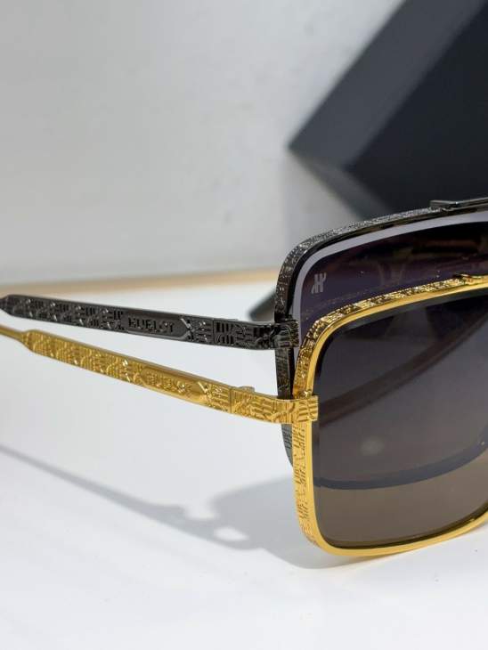 Picture of Hublot Sunglasses _SKUfw68373262fw